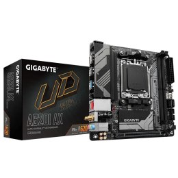 GIGABYTE A620I AX, AMD A620 Mainboard - Sockel AM5, DDR5