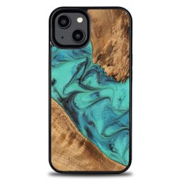 Etui Bewood Unique Turquoise z drewna i żywicy na iPhone 15 - turkusowo-czarne