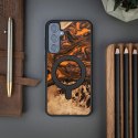 Etui Bewood Unique MagSafe Orange z drewna i żywicy na Samsung Galaxy S23 FE - pomarańczowo-czarne