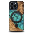 Etui Bewood Unique MagSafe Turquoise z drewna i żywicy na iPhone 13 Pro - turkusowo-czarne