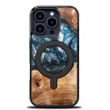 Etui Bewood Unique do iPhone 16 Pro - Planets - Ziemia z MagSafe